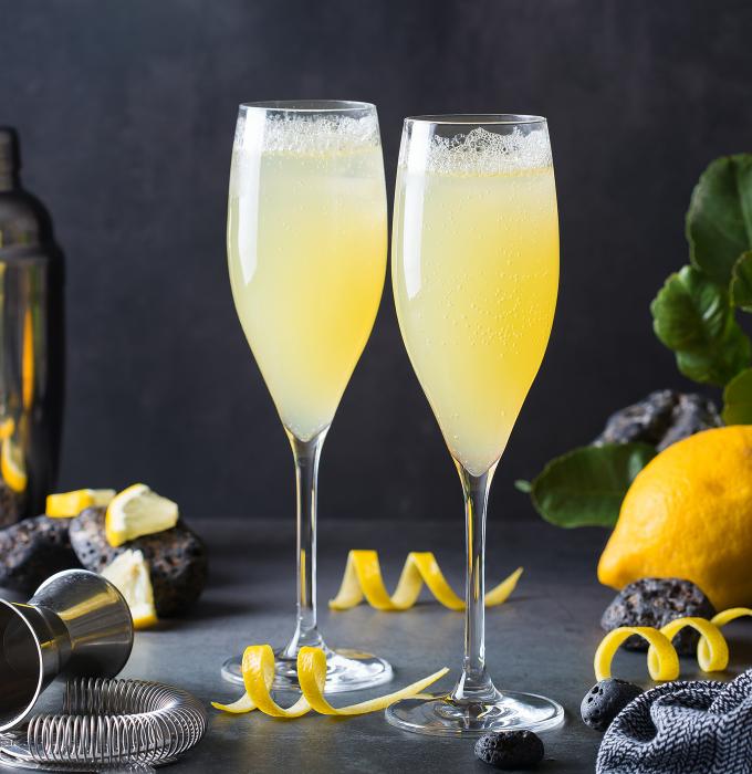 Perlino French 75 cocktail